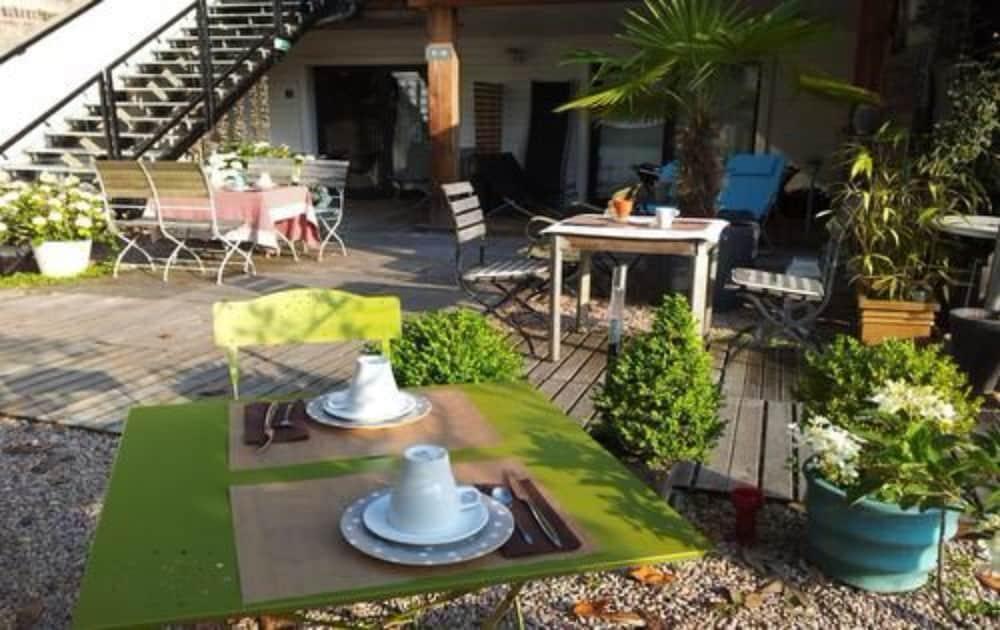 Hotel Monet La Riviere-Saint-Sauveur Luaran gambar