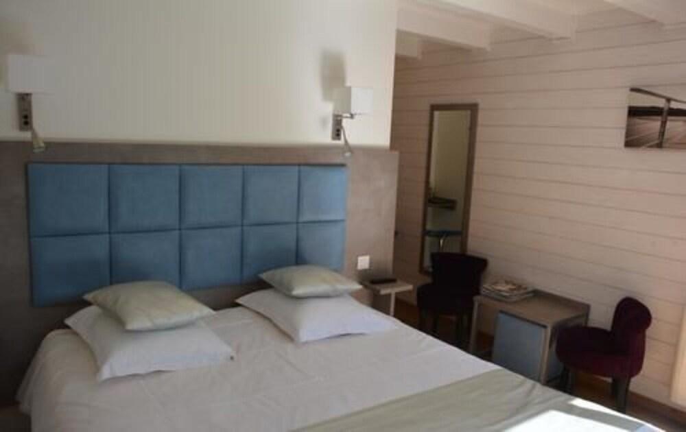 Hotel Monet La Riviere-Saint-Sauveur Luaran gambar