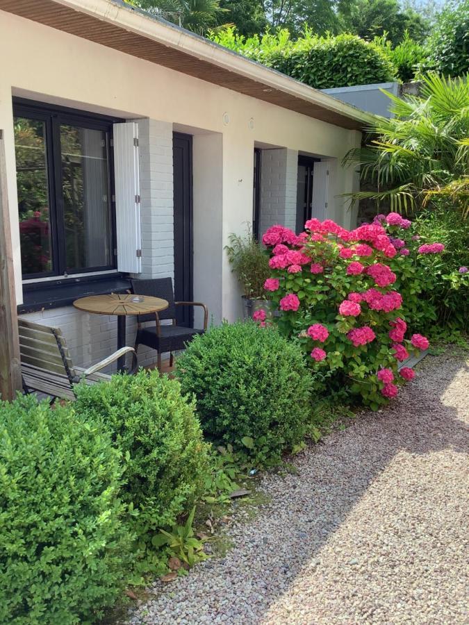 Hotel Monet La Riviere-Saint-Sauveur Luaran gambar